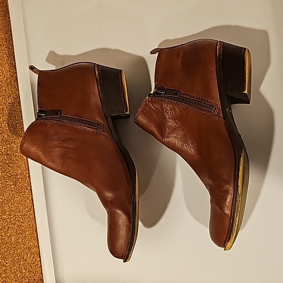 LUCKY BRAND Booties - Picture 6 of 11